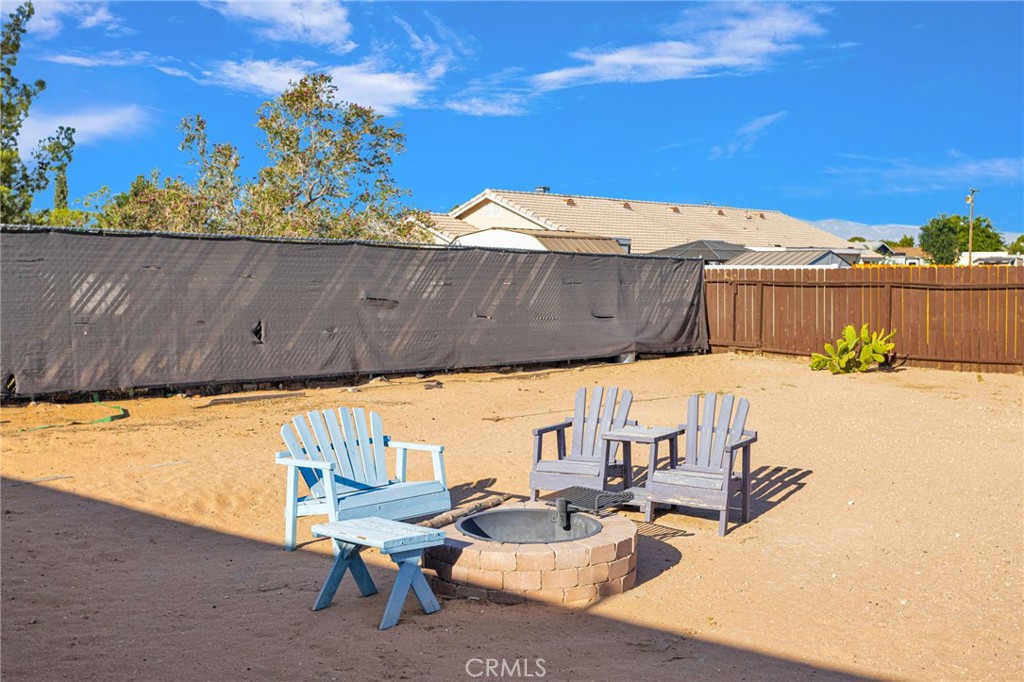 12696 Kiowa Road Apple Valley, CA 92308 - Photo 22 of 42
