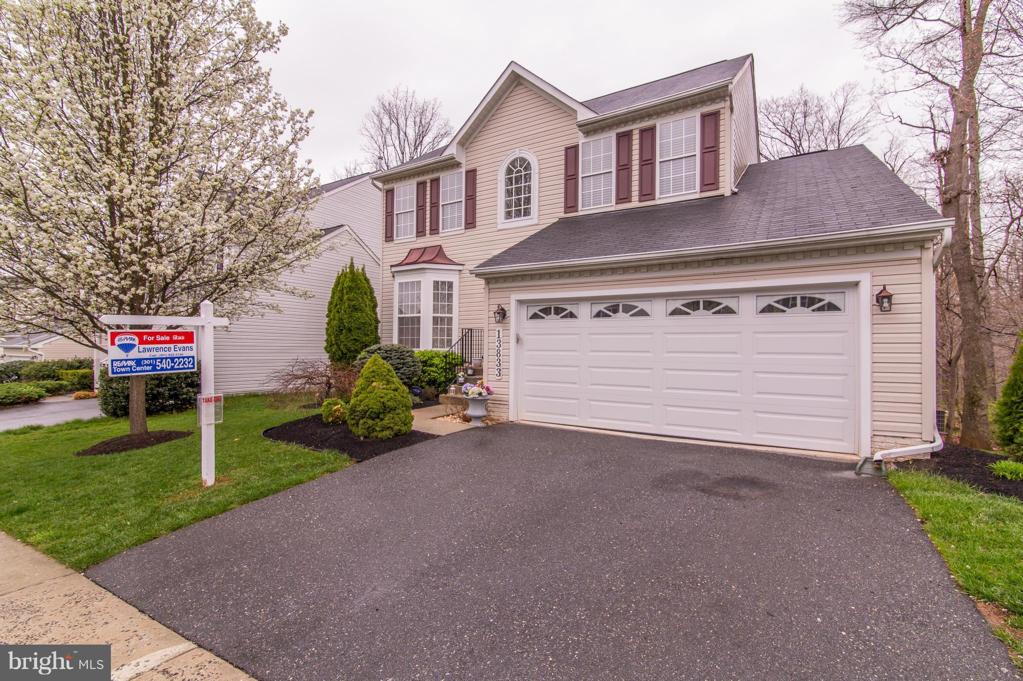 13833 Lullaby Road Germantown, MD 20874 - Photo 1 of 28 Exterior (Front)