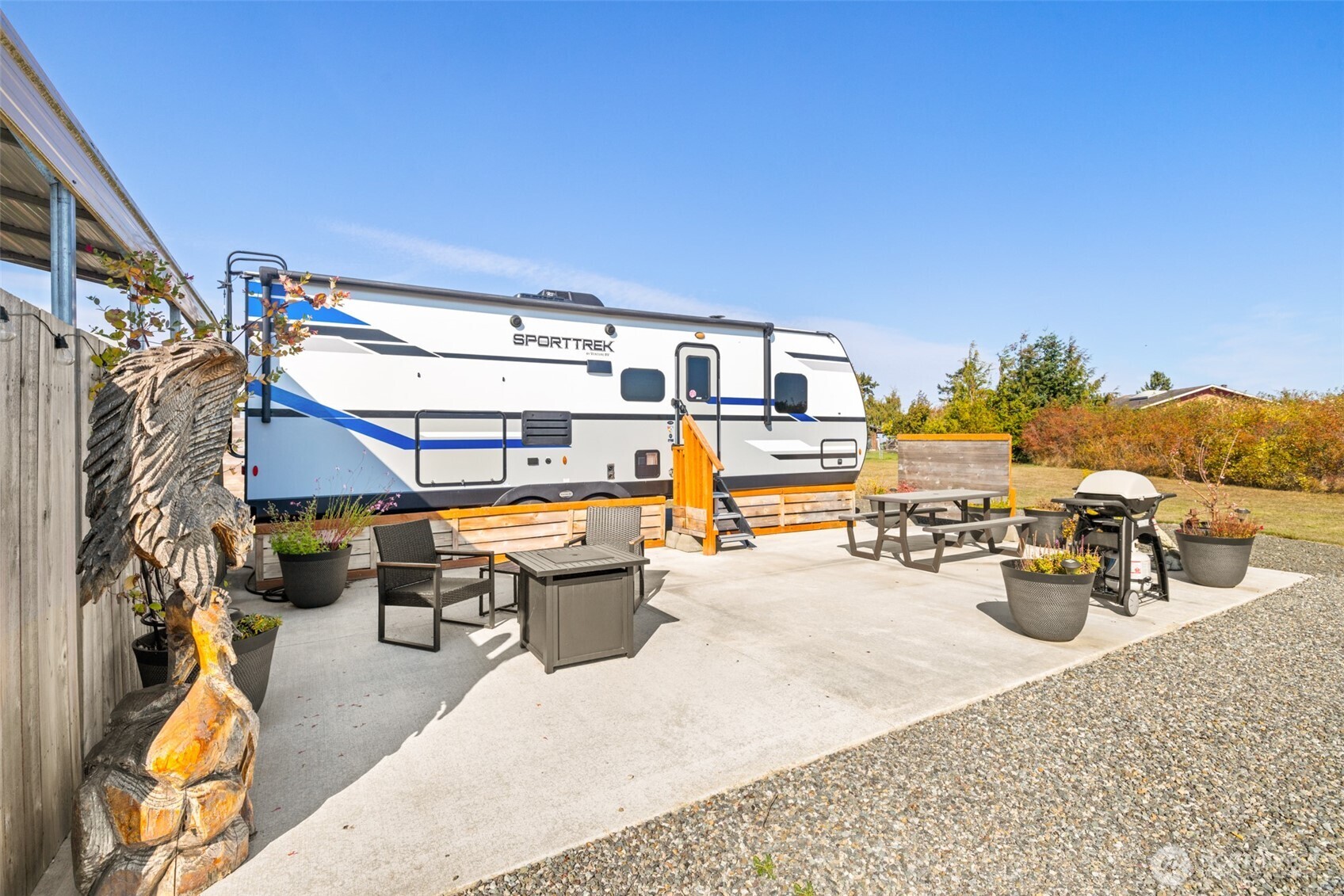 1330 Thornton Drive Sequim, WA 98382 - Photo 26 of 39 a outdoor space with lots of furniture