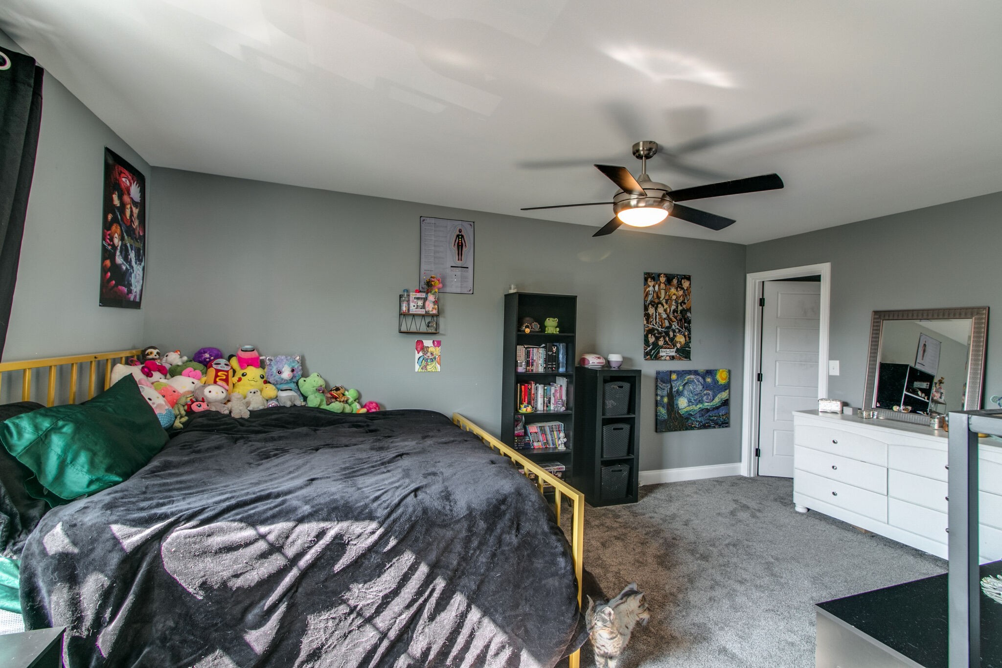 1940 Hickory Point Road Clarksville, TN 37043 - Photo 29 of 48 a bedroom with a bed and a view of bedroom