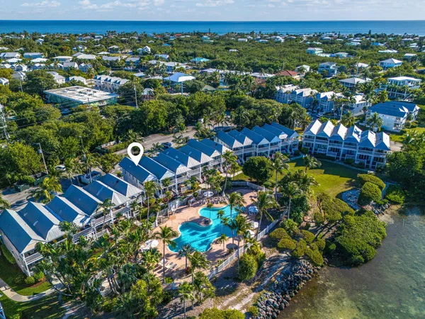 a view of an ocean view