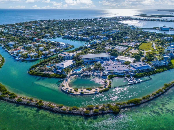 $649,900 | 5086 Sunset Village Drive, Marathon, FL 33050