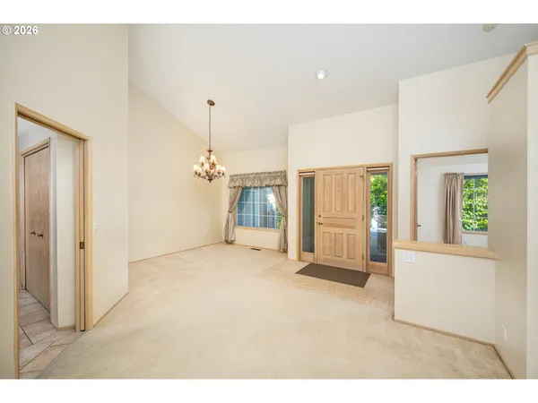 $715,000 | 1625 Victorian Way, Eugene, OR 97401