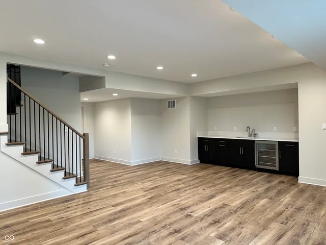 $8,950 | 871 Rosemary Gardens, Carmel, IN 46032