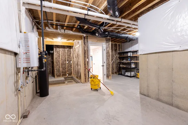 $8,950 | 871 Rosemary Gardens, Carmel, IN 46032