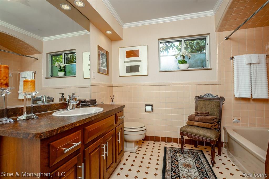 55 Shoreham Road Grosse Pointe Shores, MI 48236 - Photo 28 of 85