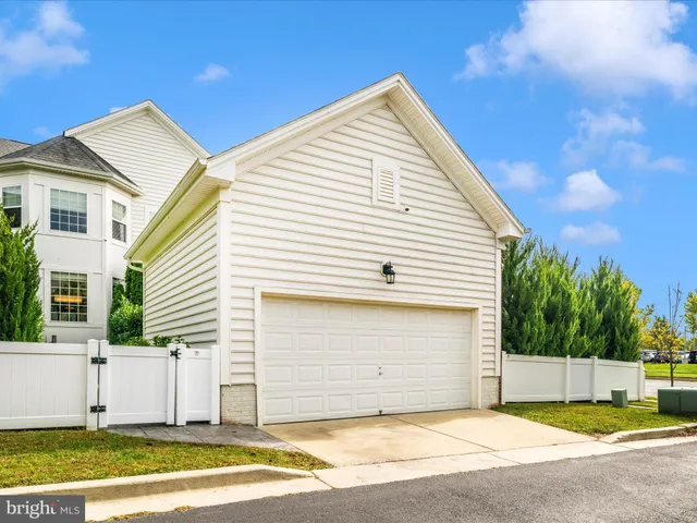 $1,049,900 | 22608 Sweetspire Drive, Clarksburg, MD 20871