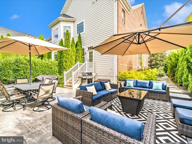 $1,049,900 | 22608 Sweetspire Drive, Clarksburg, MD 20871