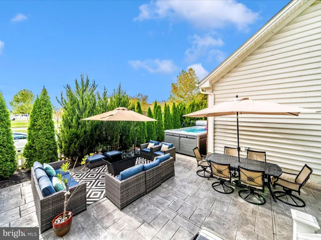 $1,049,900 | 22608 Sweetspire Drive, Clarksburg, MD 20871