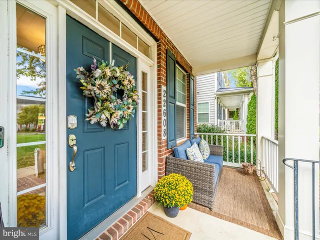 $1,049,900 | 22608 Sweetspire Drive, Clarksburg, MD 20871