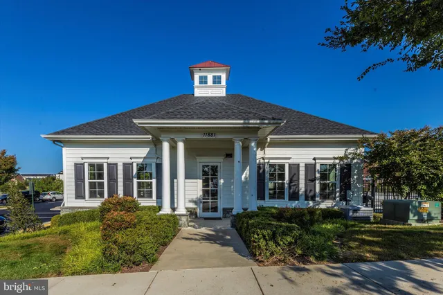 $1,049,900 | 22608 Sweetspire Drive, Clarksburg, MD 20871