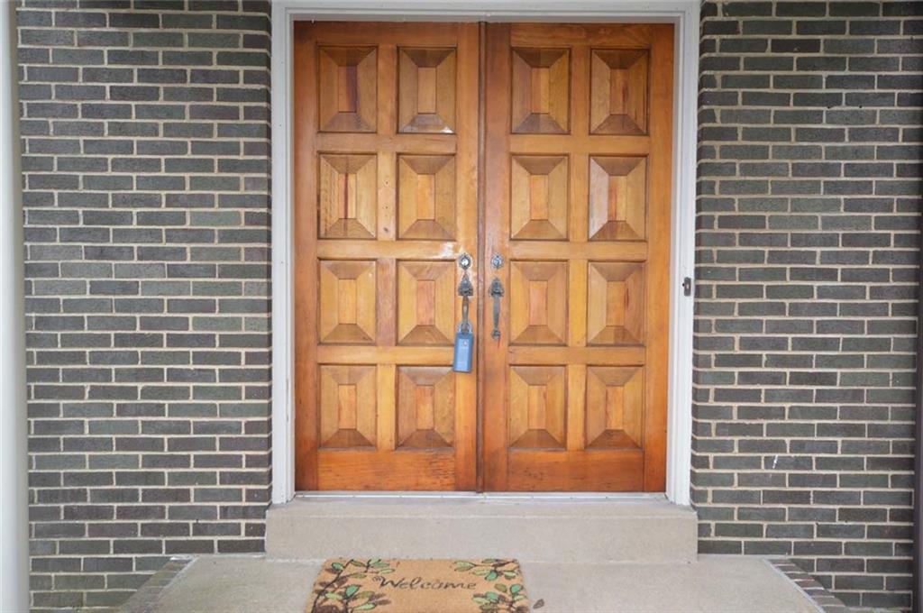 574 Trotwood Ridge Road Pittsburgh, PA 15241 - Photo 2 of 24 Gallery Image 2