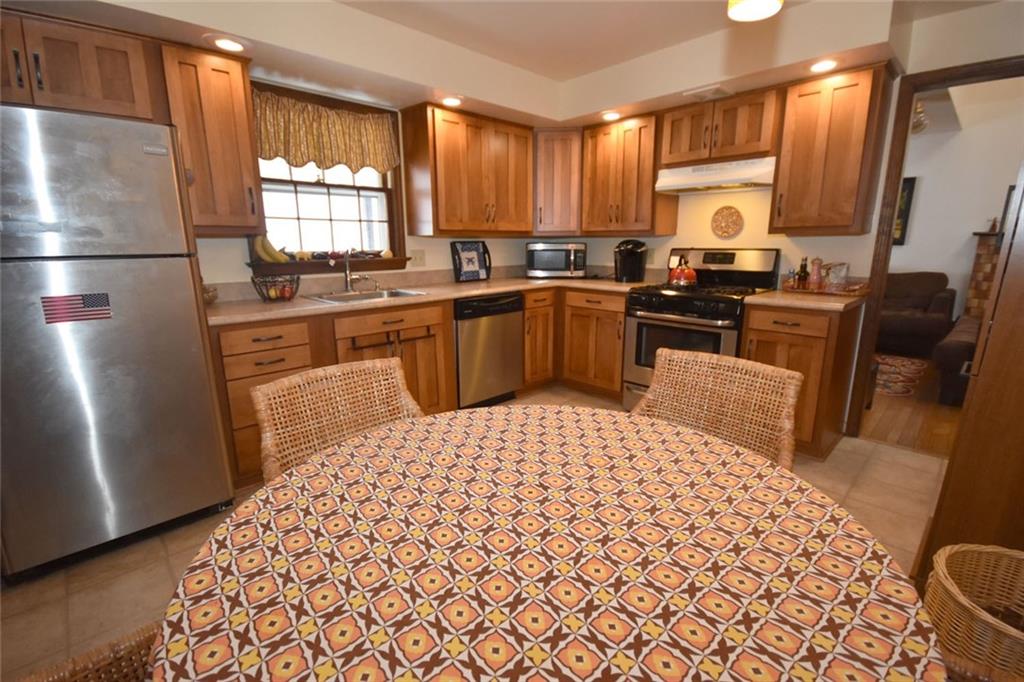 574 Trotwood Ridge Road Pittsburgh, PA 15241 - Photo 9 of 24 Gallery Image 9