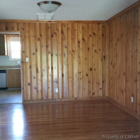 1611 Greate Road Gloucester Point, VA 23062 - Photo 5 of 7