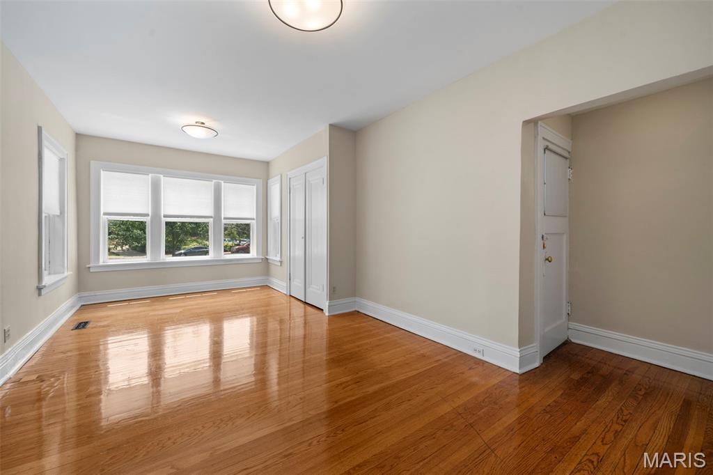 6431 Clayton Road Clayton, MO 63117 - Photo 19 of 40