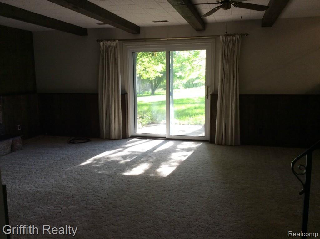 1257 Peavy Road Howell, MI 48843 - Photo 24 of 41 IMG_0321.jpg