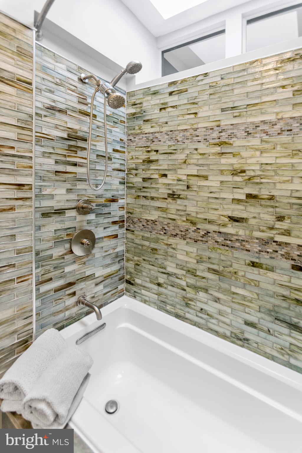 1849 L Street Northeast Washington, DC 20002 - Photo 11 of 18