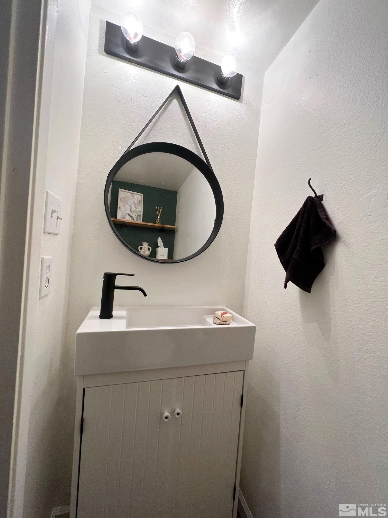 861 Nutmeg Place, Unit 8 Reno, NV 89502 - Photo 14 of 24 Photo 14