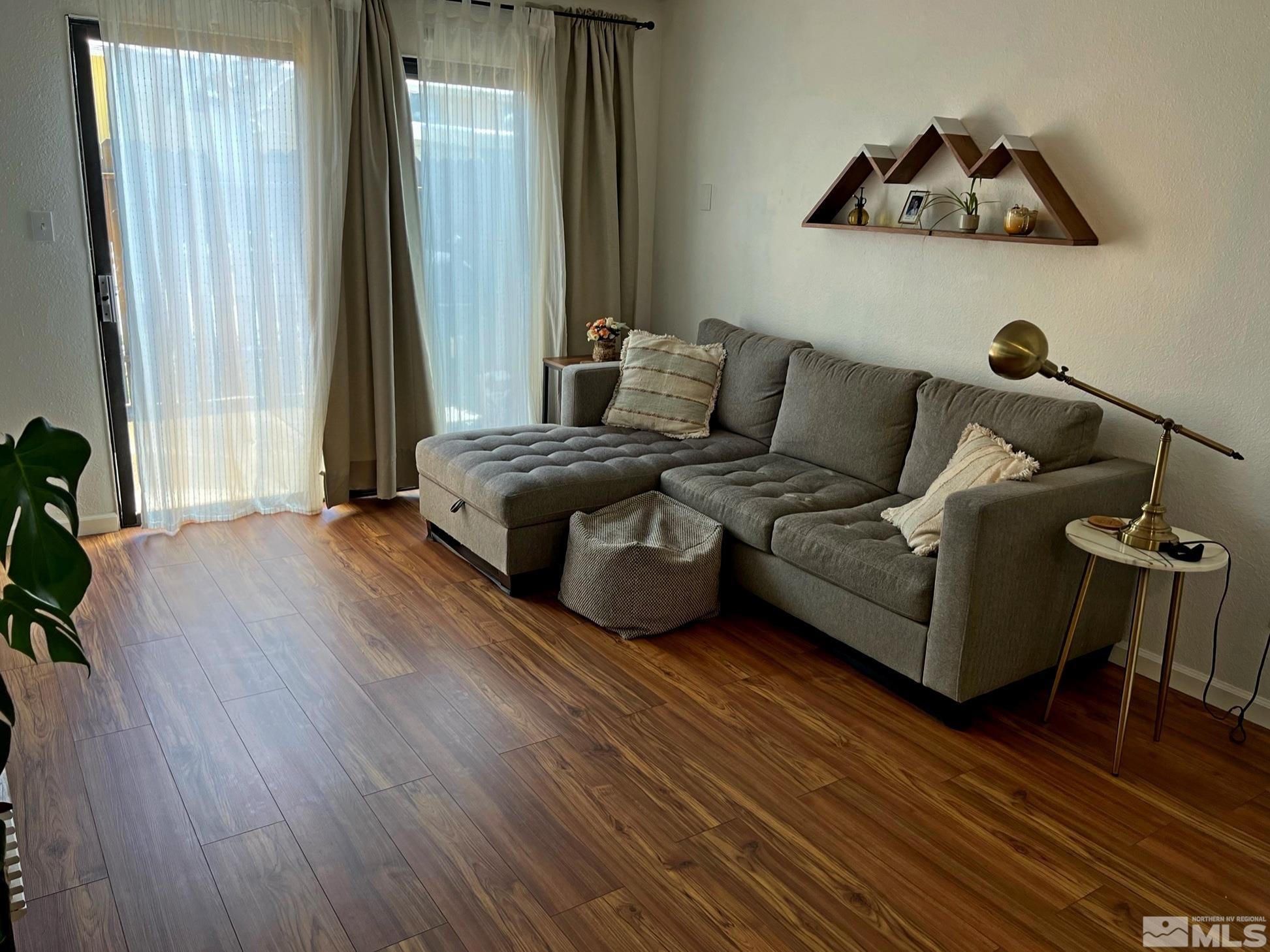 861 Nutmeg Place, Unit 8 Reno, NV 89502 - Photo 7 of 24 Photo 7