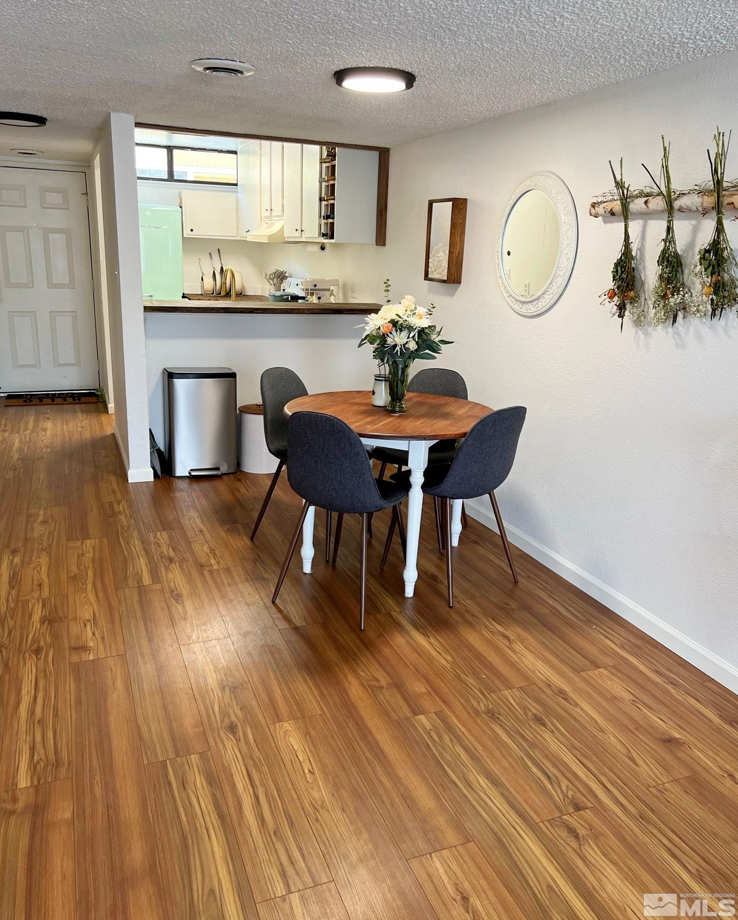 861 Nutmeg Place, Unit 8 Reno, NV 89502 - Photo 8 of 24 Photo 8