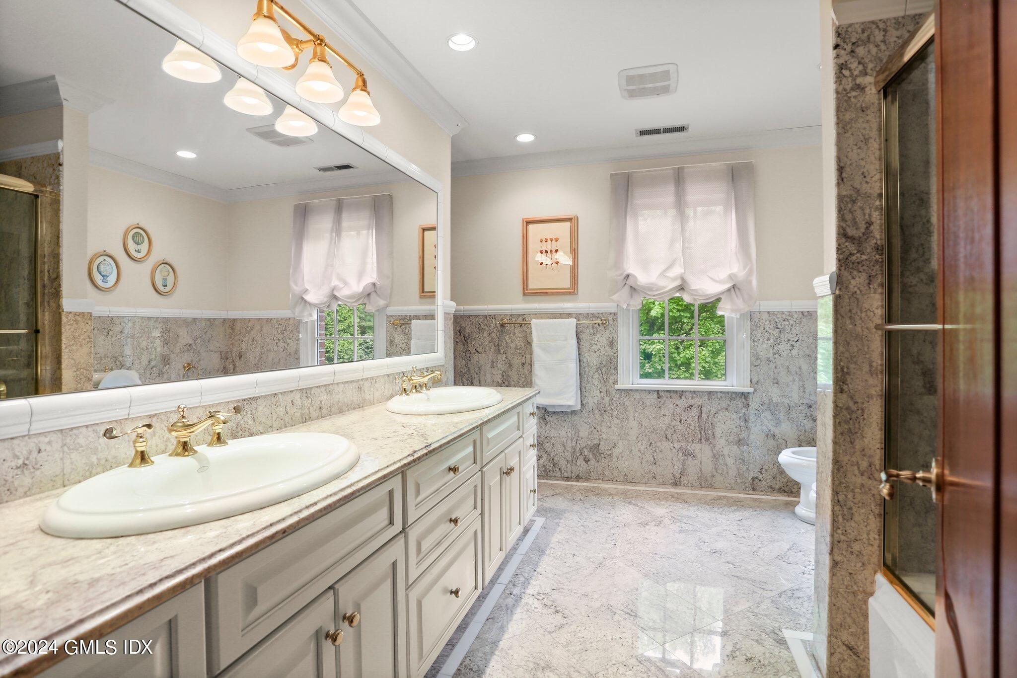 376 Westover Road Stamford, CT 06902 - Photo 26 of 37 35-web-or-mls-376-westover-rd
