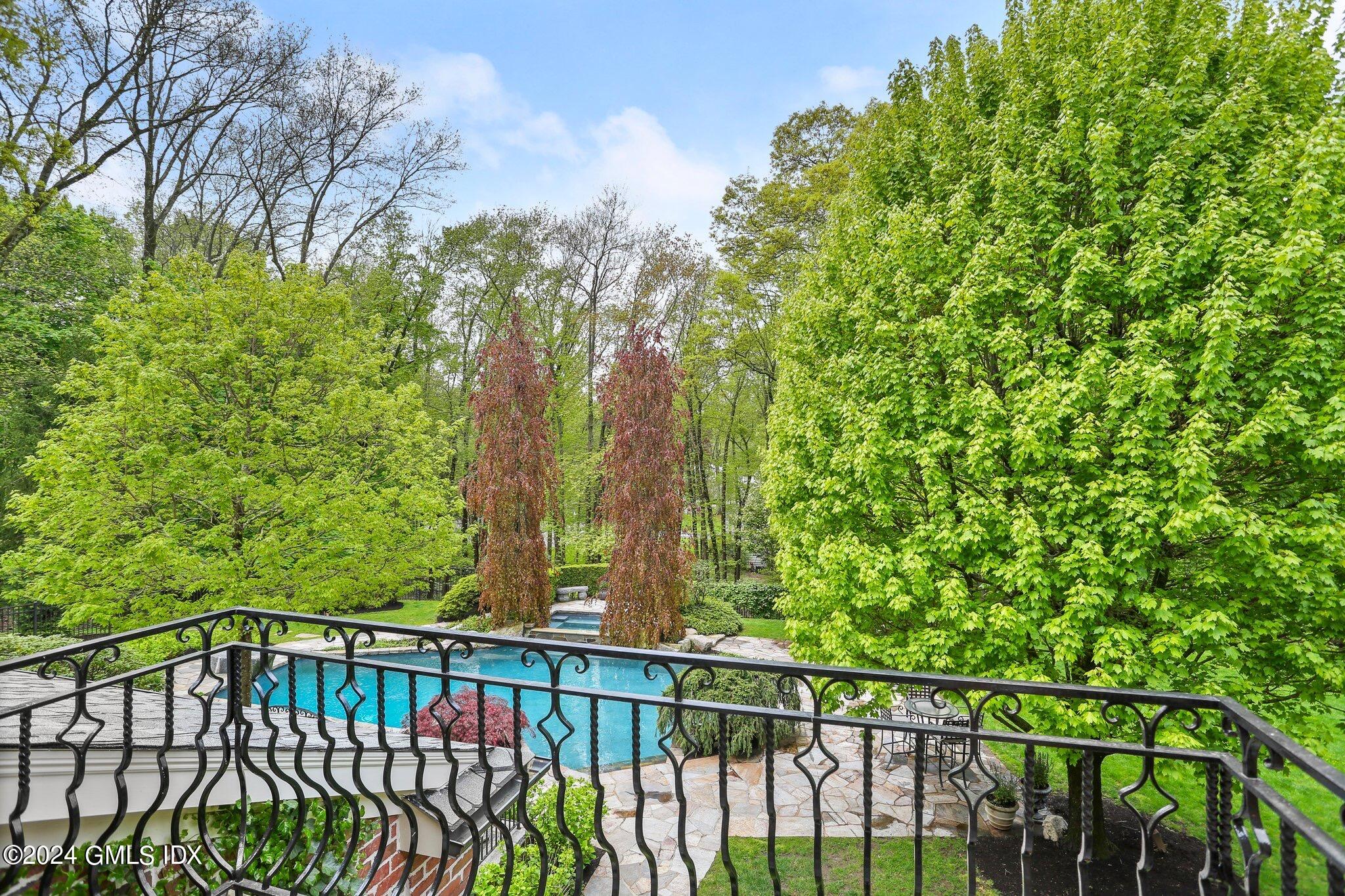 376 Westover Road Stamford, CT 06902 - Photo 31 of 37 44-web-or-mls-376-westover-rd