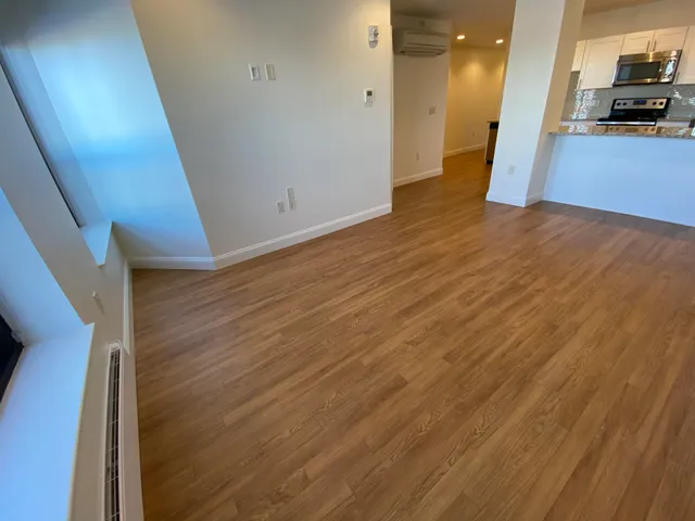 $2,593 | 875 Elm Street, Unit 903, Manchester, NH 03101