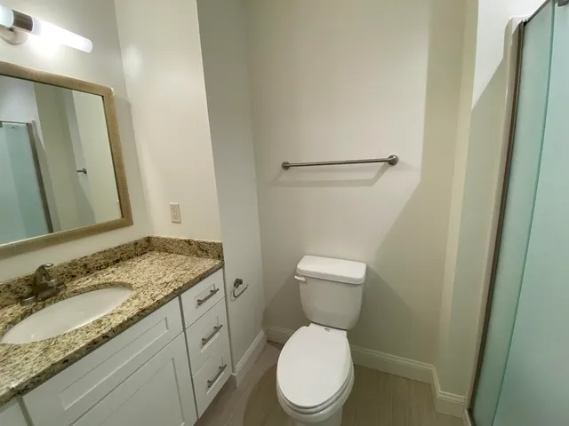 $2,593 | 875 Elm Street, Unit 903, Manchester, NH 03101