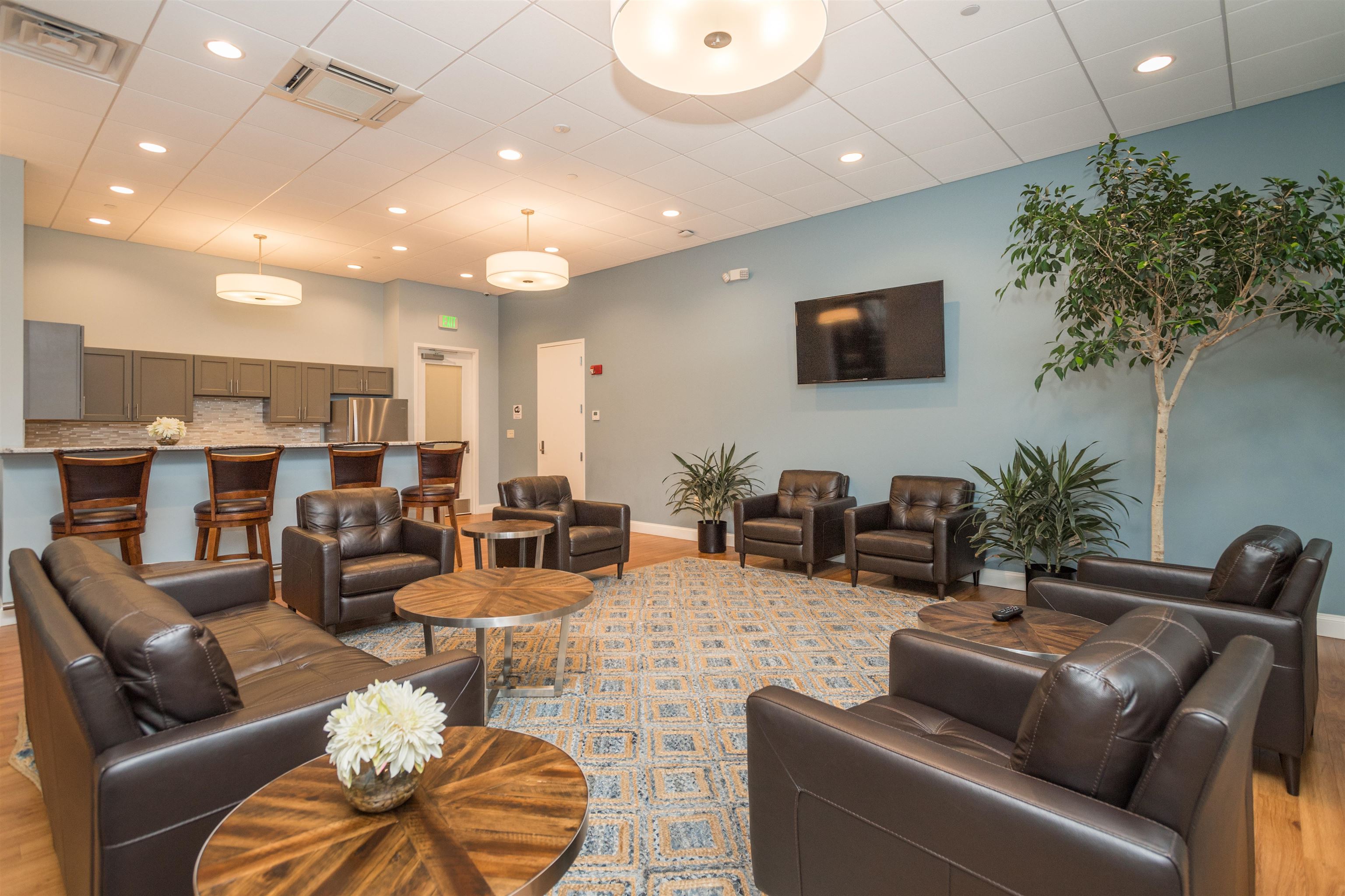 875 Elm Street, Unit 903 Manchester, NH 03101 - Photo 32 of 40