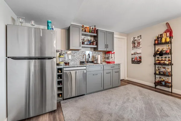 $579,900 | 1363 Summit Drive, Winona, MN 55987