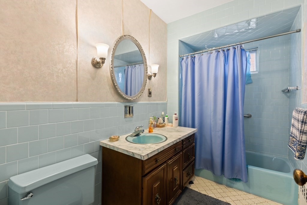 96 Loring Road Winthrop, MA 02152 - Photo 20 of 29