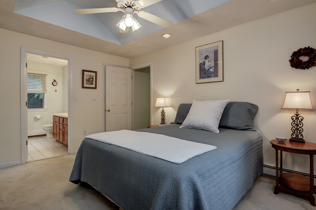 71 Raymond Way Ashland, MA 01721 - Photo 11 of 17 Gallery Image 11