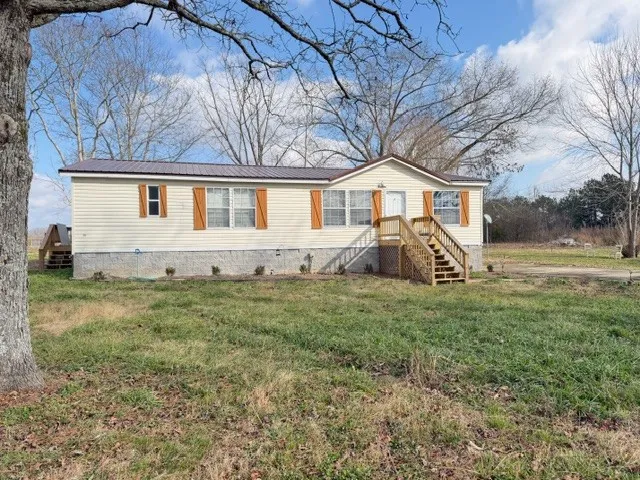 $229,000 | 4816 Old Salem Lexie Road, Belvidere, TN 37306