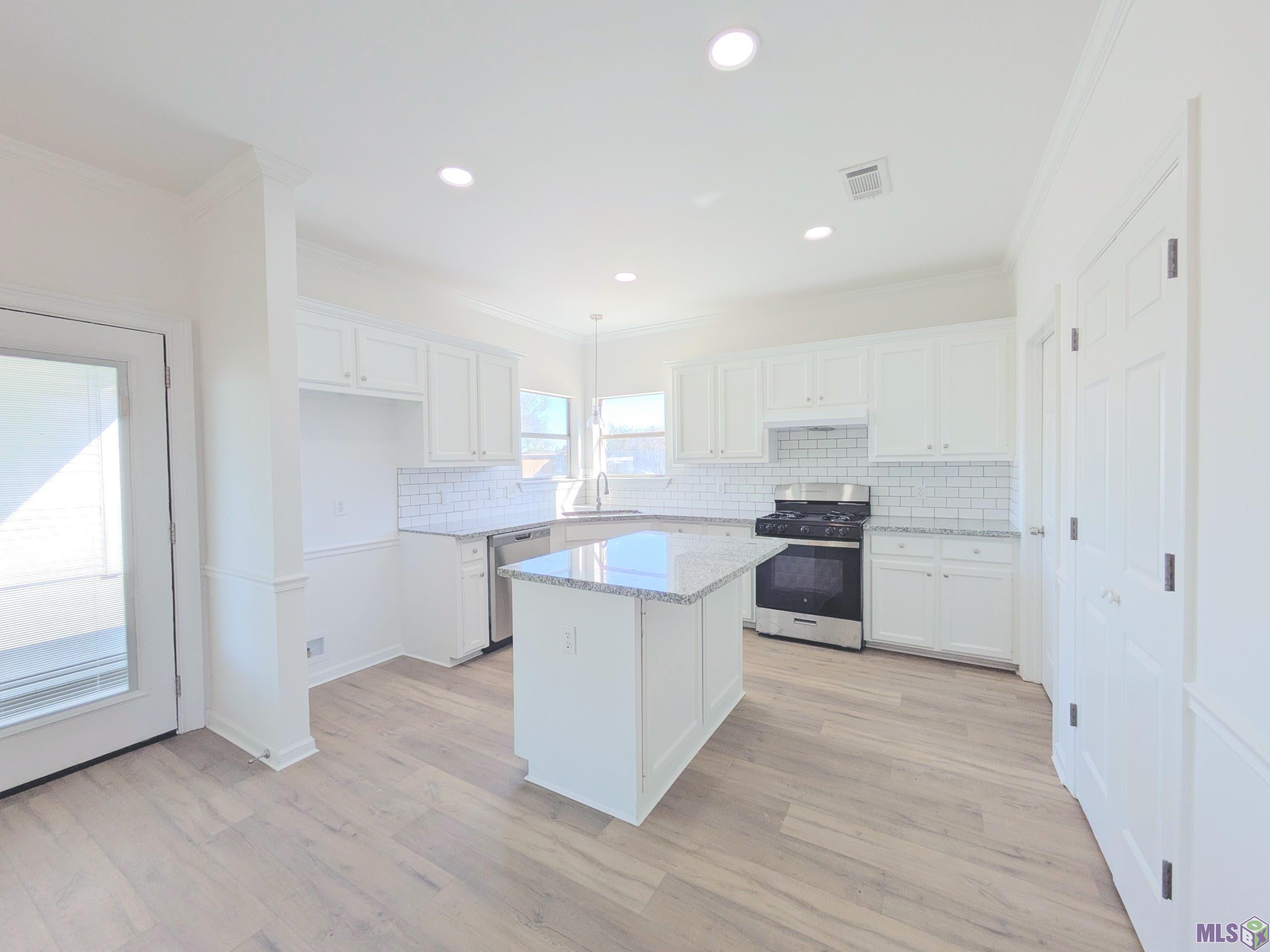 10569 Springrose Avenue Baton Rouge, LA 70810 - Photo 13 of 20 Gallery Image 13