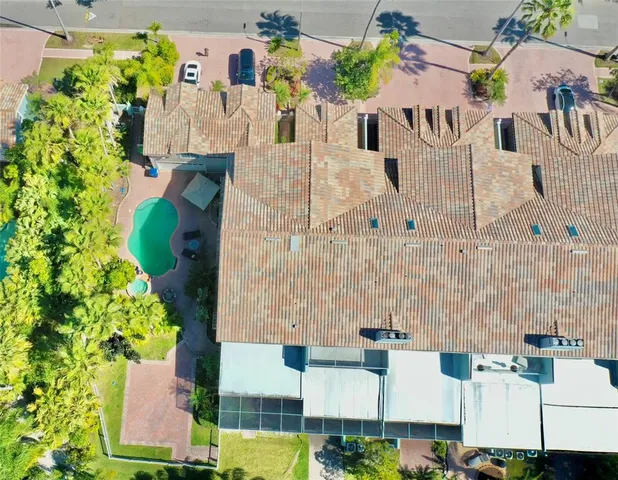 $949,900 | 1648 Lago Vista Boulevard, Palm Harbor, FL 34685