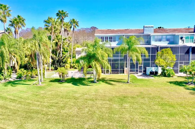 $949,900 | 1648 Lago Vista Boulevard, Palm Harbor, FL 34685