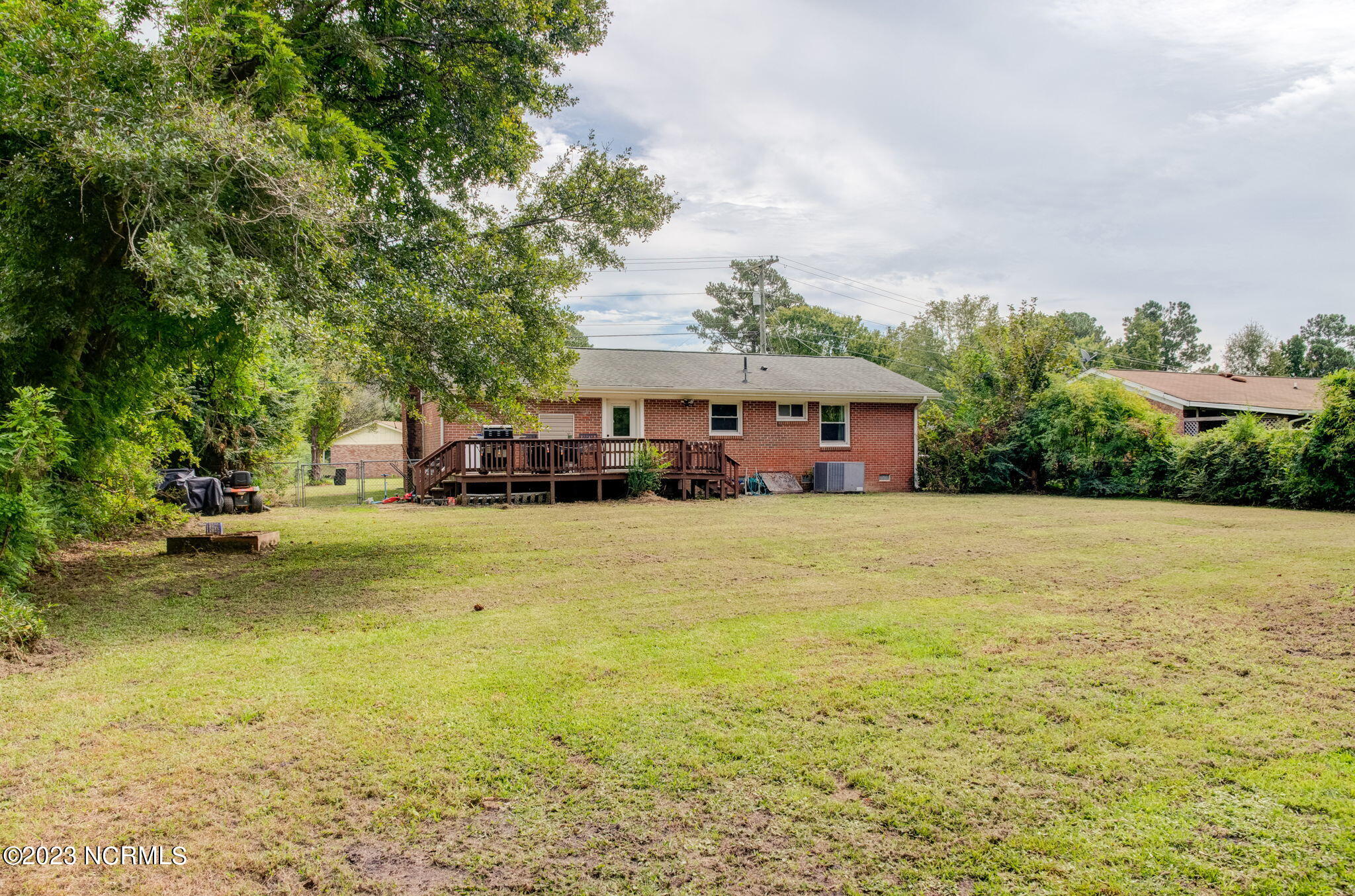 23 Victoria Road Jacksonville, NC 28546 - Photo 43 of 45 42-web-or-mls-23 Victoria Rd-142