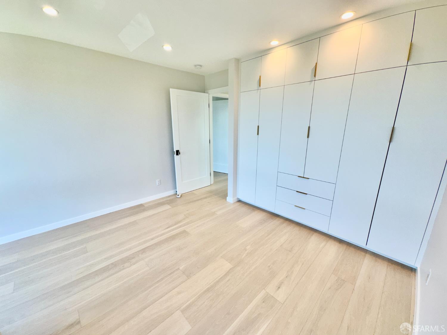 480 Andover Street San Francisco, CA 94110 - Photo 19 of 37