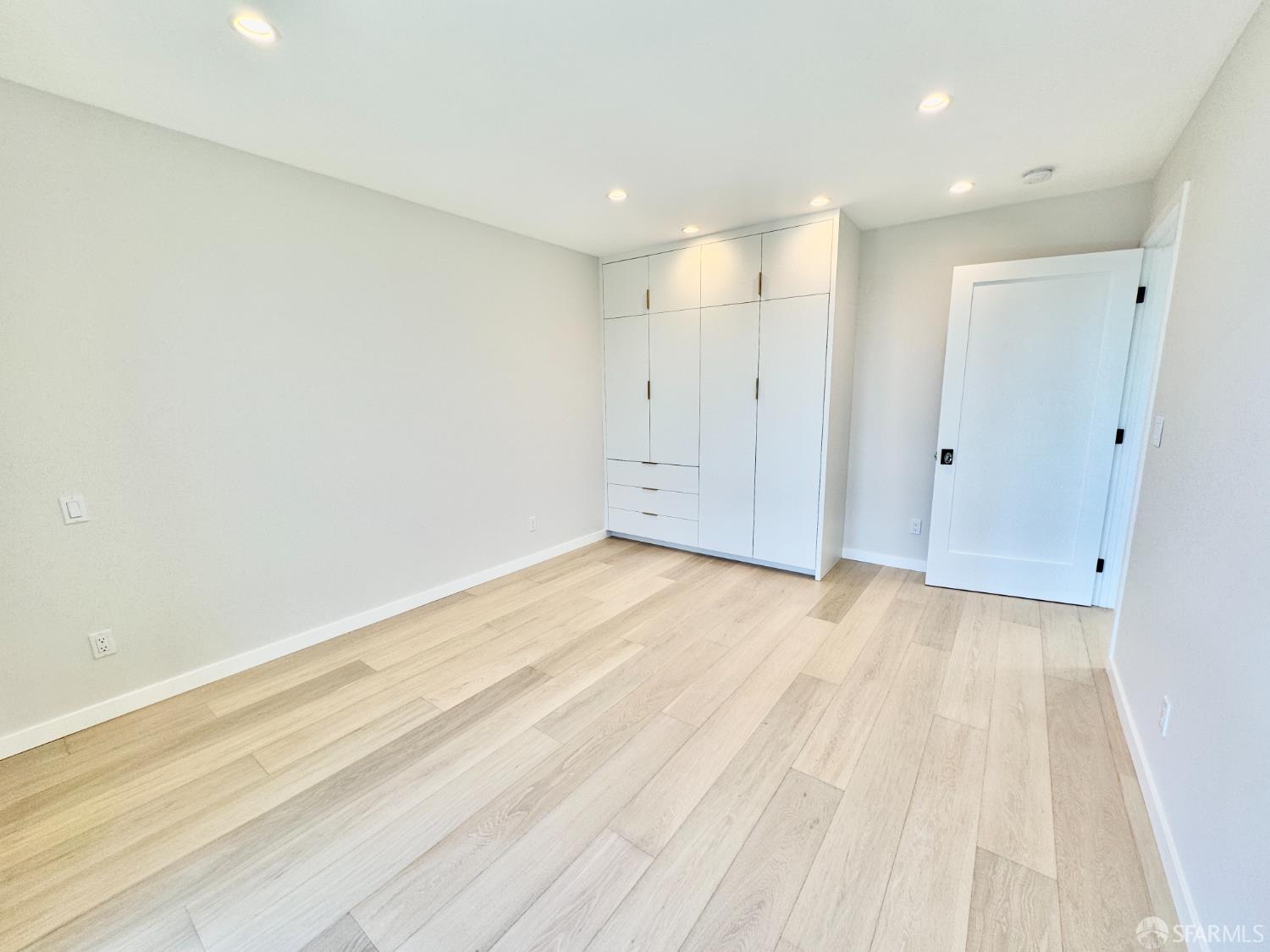 480 Andover Street San Francisco, CA 94110 - Photo 22 of 37