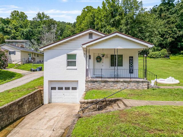 $174,000 | 2202 Johnstown Road, Huntington, WV 25701