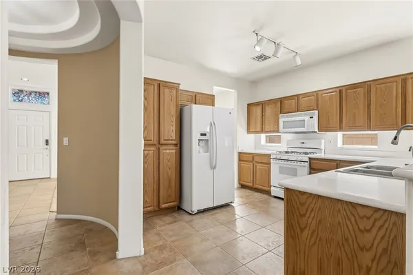 $374,900 | 2935 Shimmering Bay Street, Laughlin, NV 89029