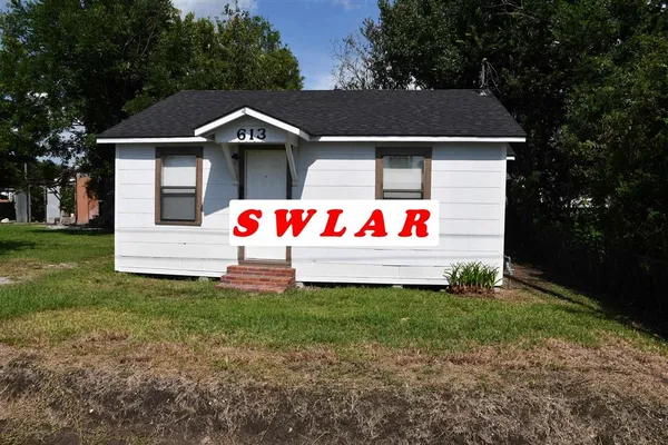 $850 | 613 Jones Street, Lake Charles, LA 70615