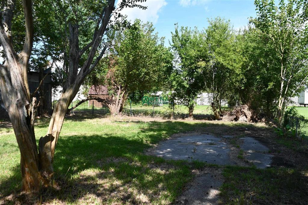 613 Jones Street Lake Charles, LA 70615 - Photo 17 of 21