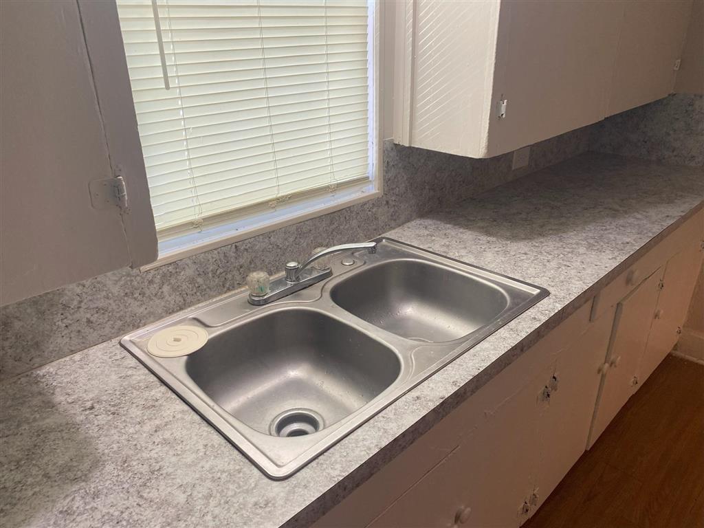 613 Jones Street Lake Charles, LA 70615 - Photo 5 of 20