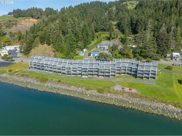 $330,000 | 94304 Wedderburn Loop, Unit 435, Gold Beach, OR 97444