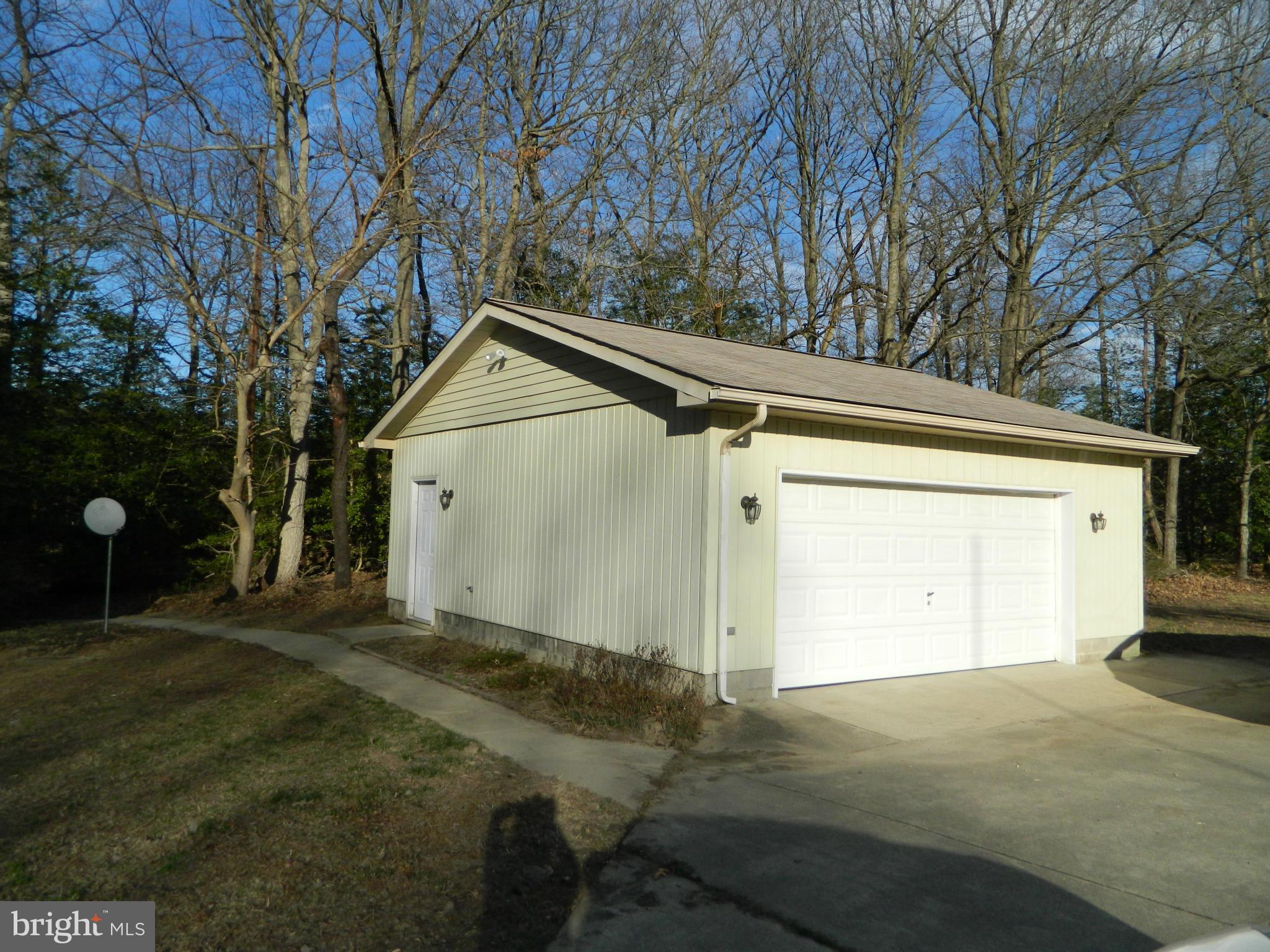 18080 Shipping Point Road Lexington Park, MD 20653 - Photo 5 of 11 Exterior (General)
