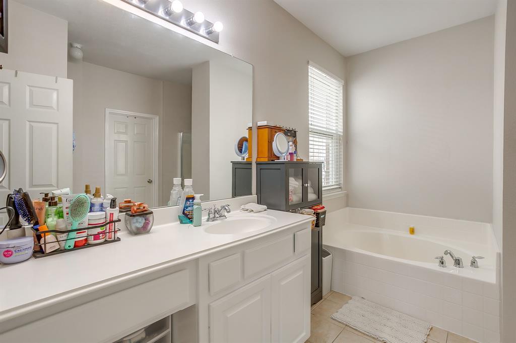 4220 Highgate Road Fort Worth, TX 76244 - Photo 22 of 40