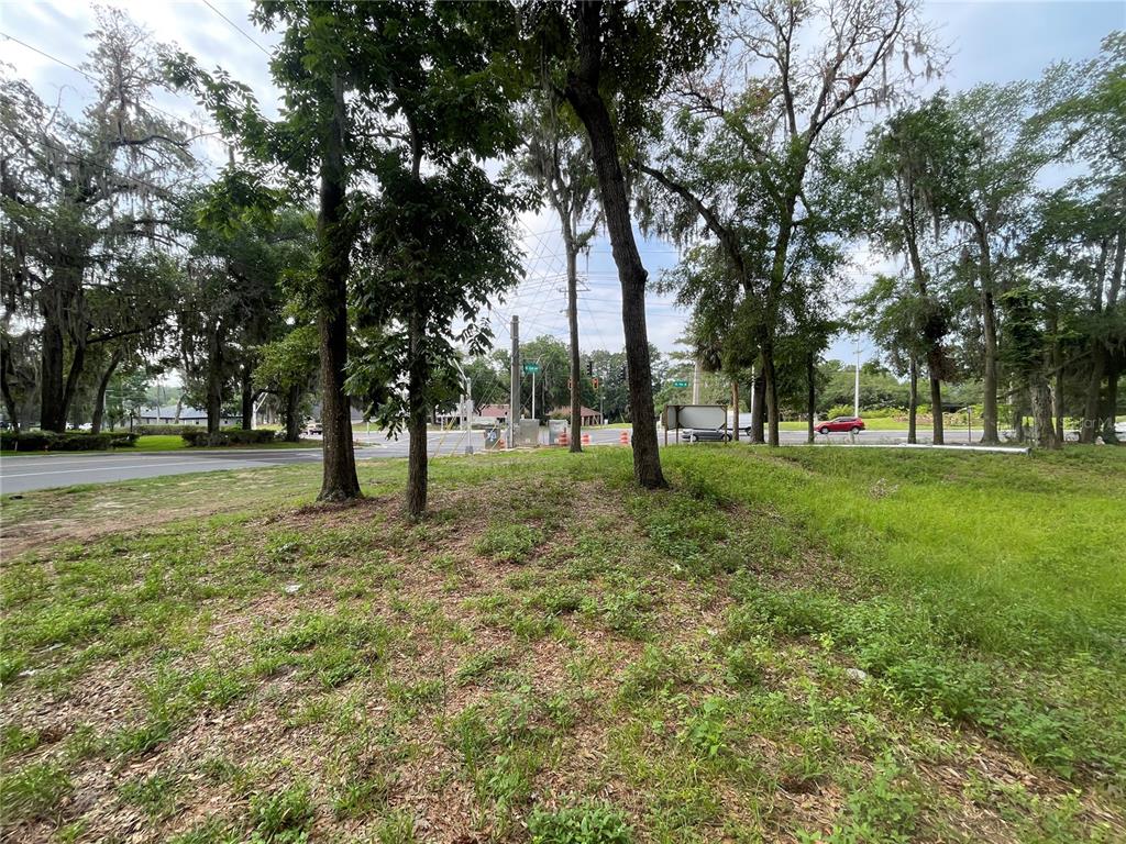 Southeast 17th Street Ocala, FL 34471 - Photo 17 of 19 a view of park space