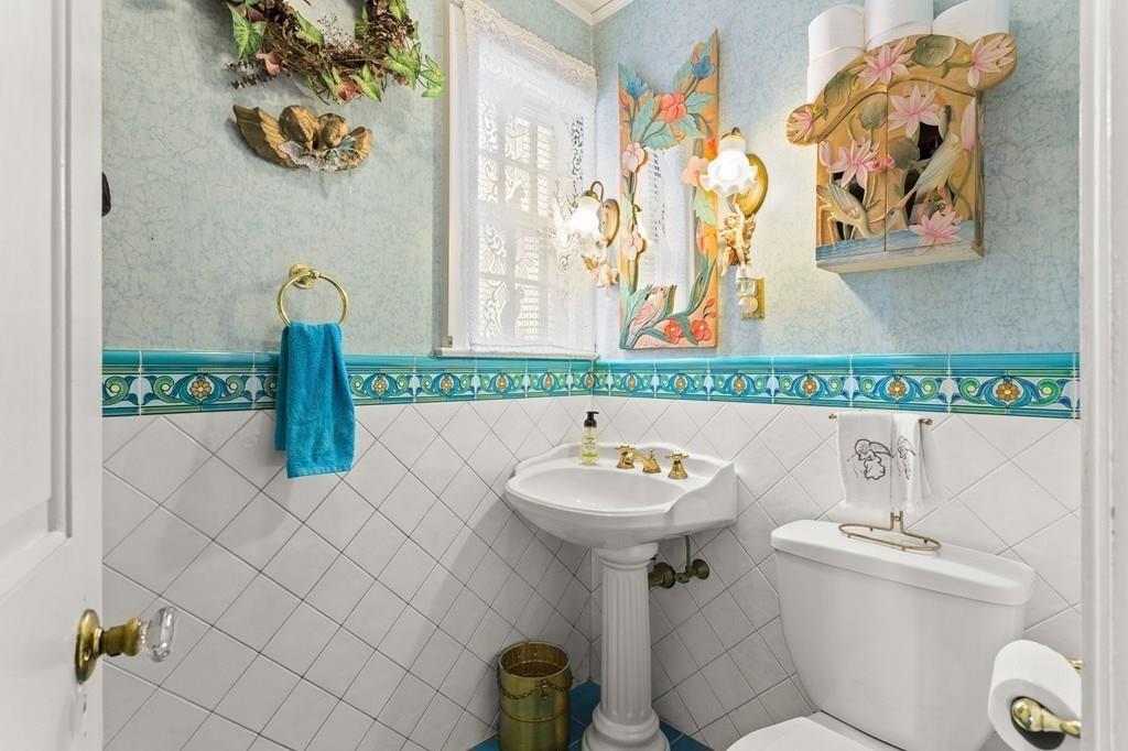 26 Sunset Road Nahant, MA 01908 - Photo 16 of 42 Gallery Image 16