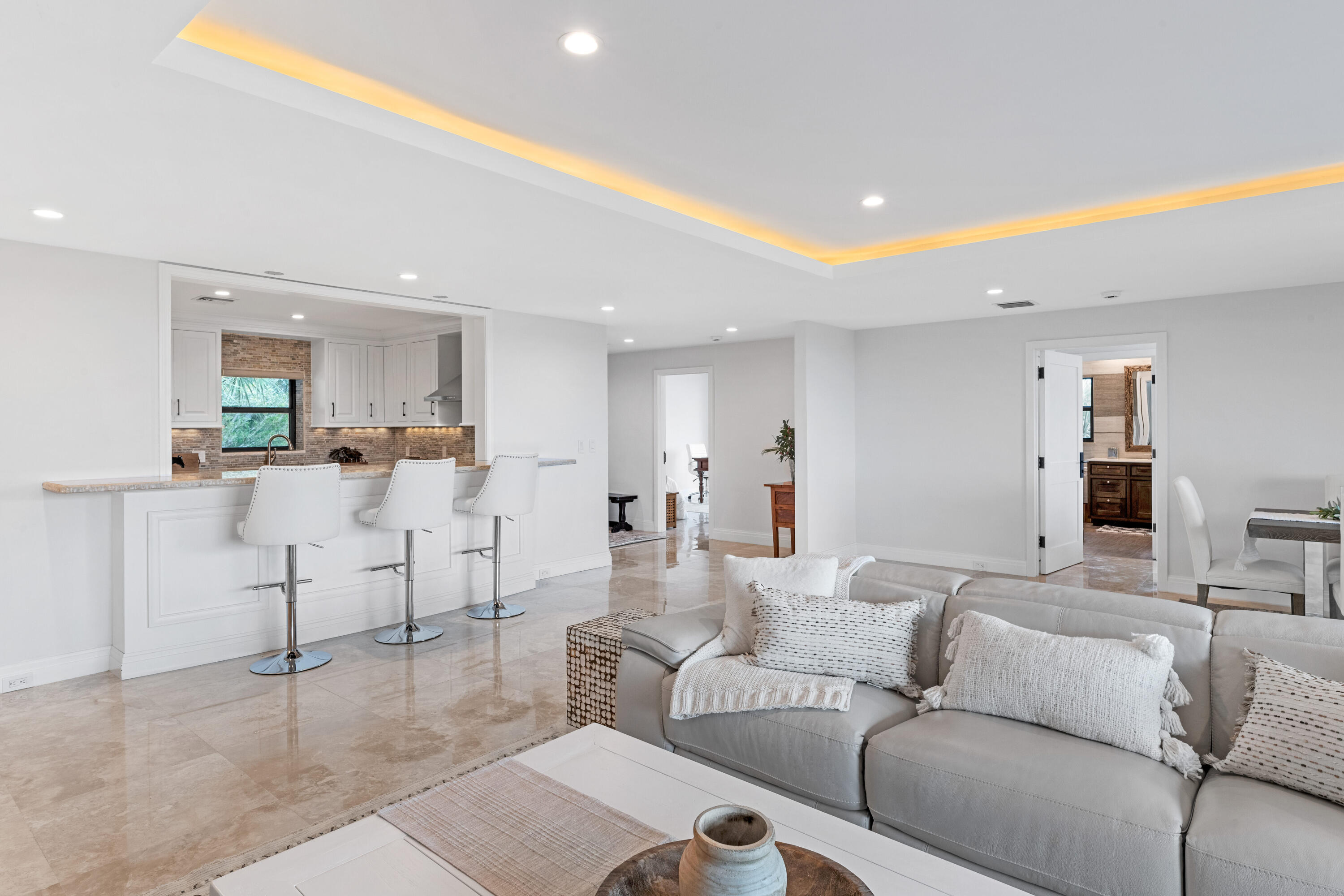 2785 Polo Island Drive, Unit J301 Wellington, FL 33414 - Photo 11 of 60 2785 Polo Island Dr Apt J301-print-046-0